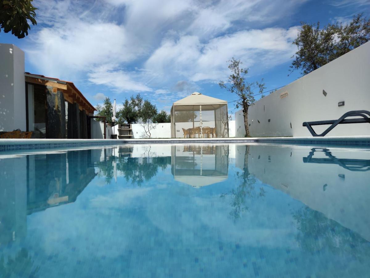 Pomar das Oliveiras - Moradia com Piscina privada e carregamento VE gratuito Carvalhal (Castelo Branco) Exterior foto