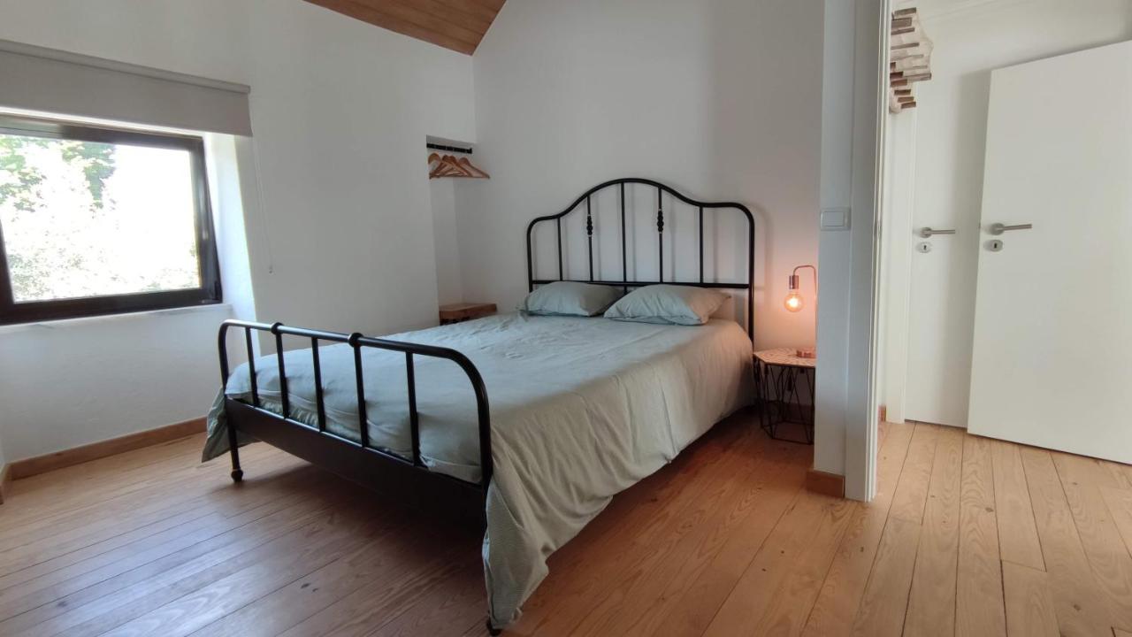 Pomar das Oliveiras - Moradia com Piscina privada e carregamento VE gratuito Carvalhal (Castelo Branco) Exterior foto