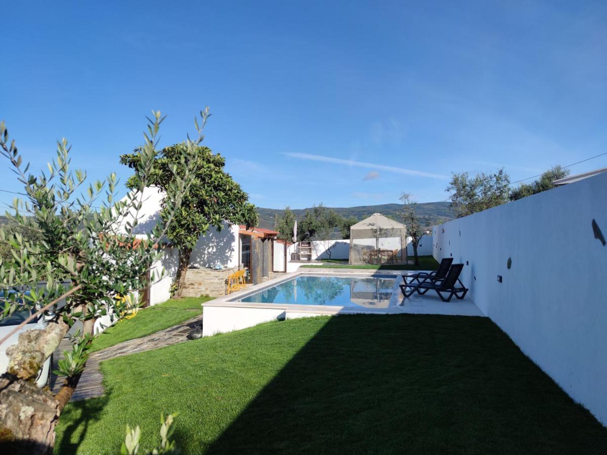 Pomar das Oliveiras - Moradia com Piscina privada e carregamento VE gratuito Carvalhal (Castelo Branco) Exterior foto