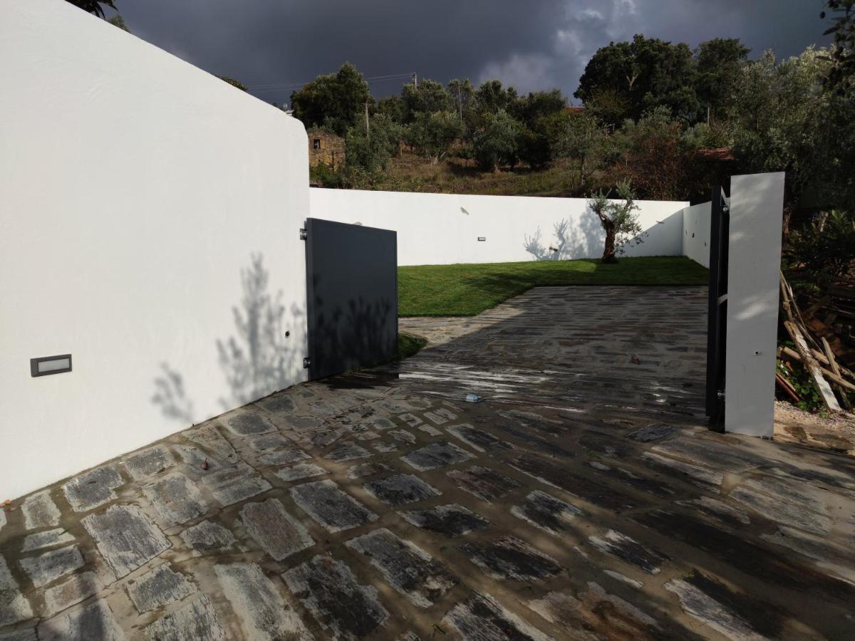 Pomar das Oliveiras - Moradia com Piscina privada e carregamento VE gratuito Carvalhal (Castelo Branco) Exterior foto