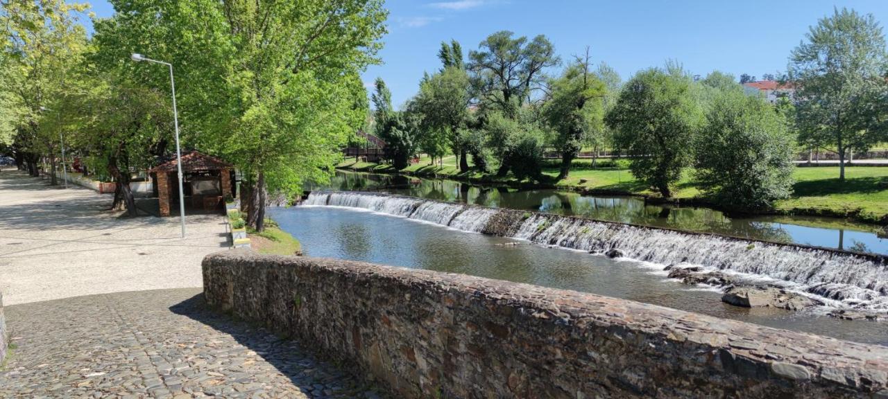 Pomar das Oliveiras - Moradia com Piscina privada e carregamento VE gratuito Carvalhal (Castelo Branco) Exterior foto