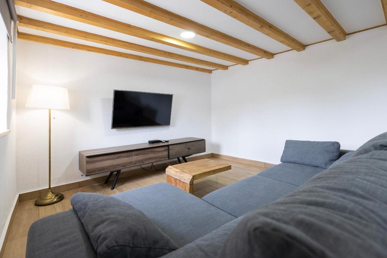 Pomar das Oliveiras - Moradia com Piscina privada e carregamento VE gratuito Carvalhal (Castelo Branco) Exterior foto