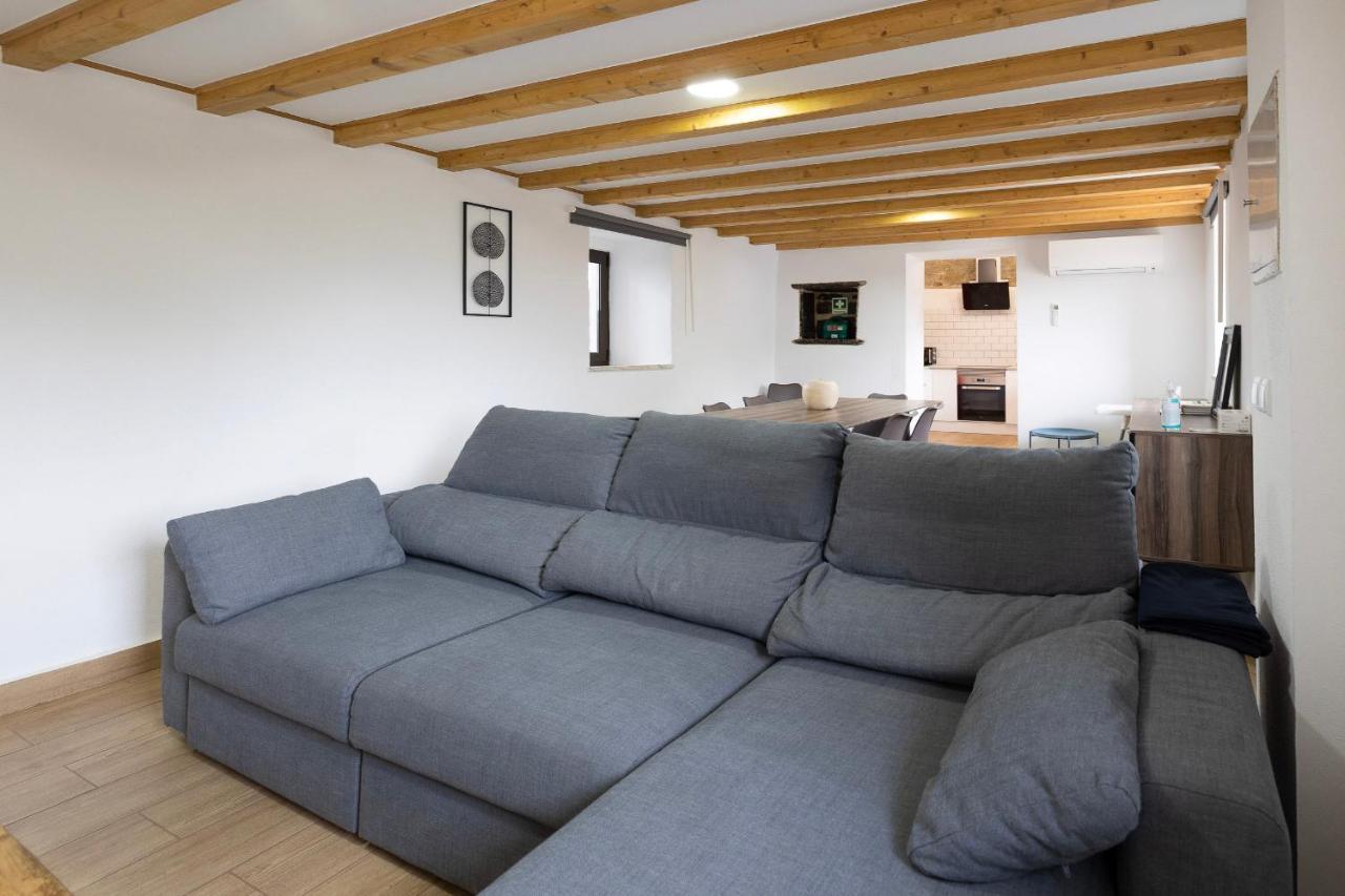 Pomar das Oliveiras - Moradia com Piscina privada e carregamento VE gratuito Carvalhal (Castelo Branco) Exterior foto