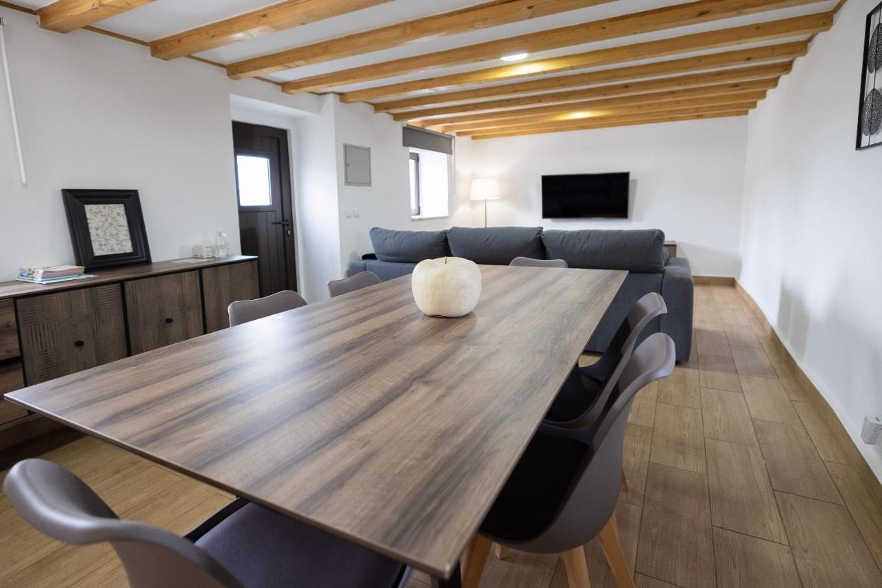 Pomar das Oliveiras - Moradia com Piscina privada e carregamento VE gratuito Carvalhal (Castelo Branco) Exterior foto