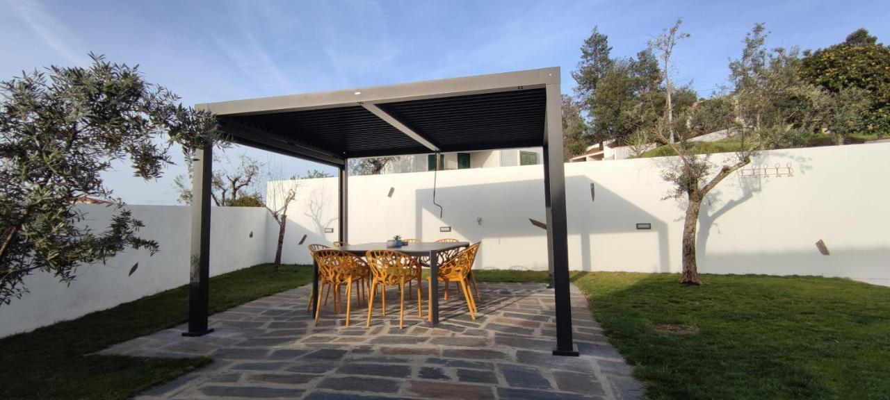 Pomar das Oliveiras - Moradia com Piscina privada e carregamento VE gratuito Carvalhal (Castelo Branco) Exterior foto